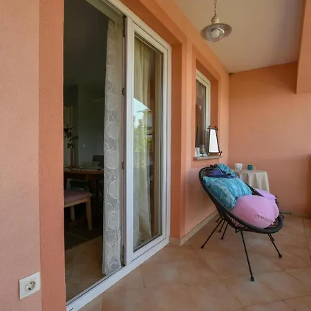 Apartment Emilija Porec Exterior photo