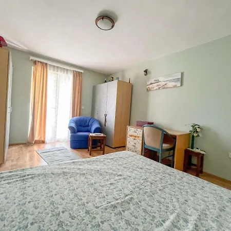 Apartment Emilija Porec Exterior photo