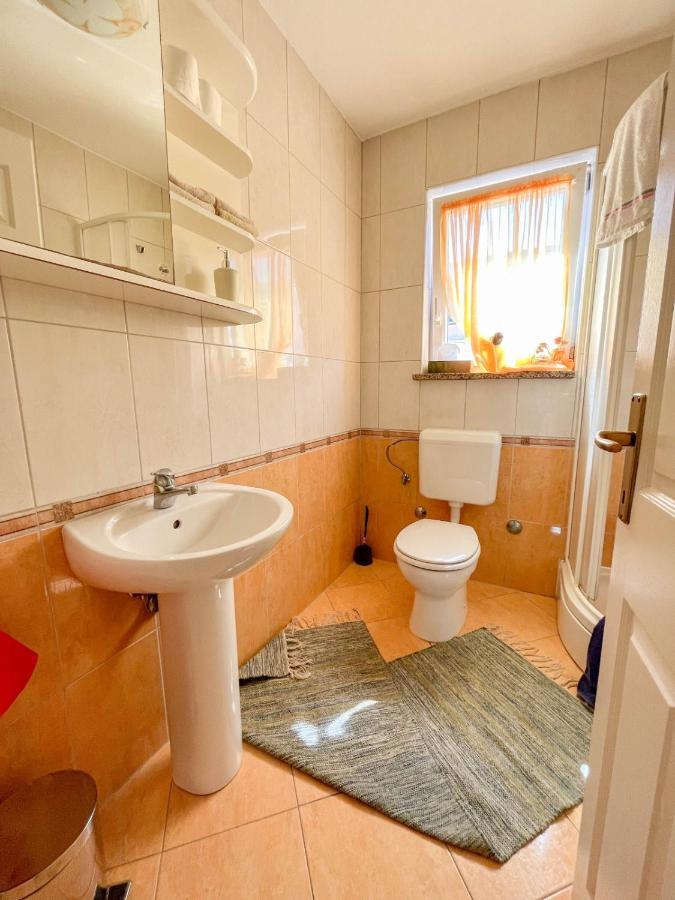 Emilija Apartment